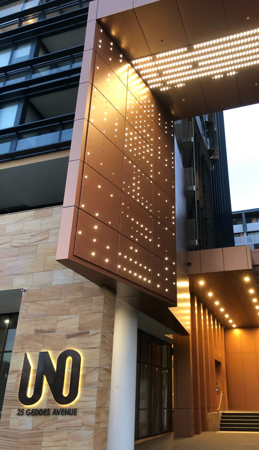 UNO Apartments